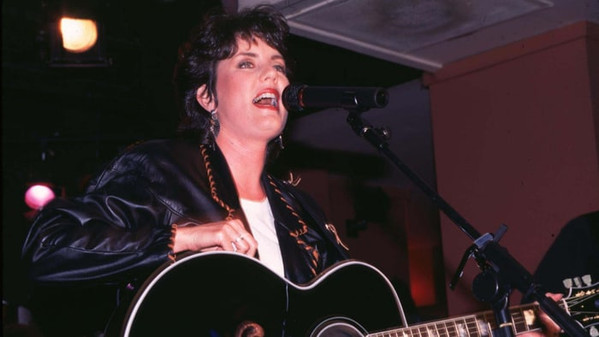 Every #1 Country Single of the Eighties: Holly Dunn, “Love Someone Like Me”